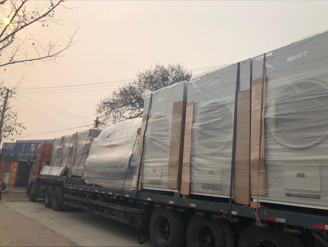 保定洗衣廠洗衣房設備昨日送貨完畢